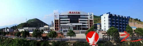 已經(jīng)建成并試車生產(chǎn)的氟硅產(chǎn)業(yè)園1。.jpg